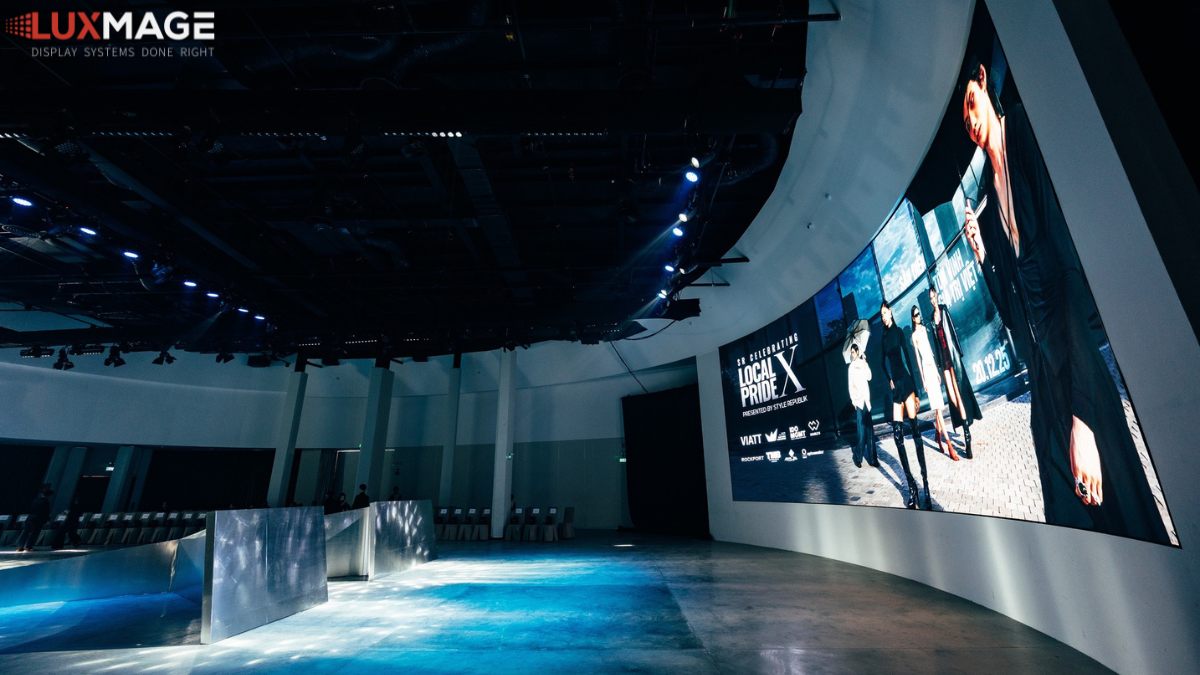 Trải nghiệm immersive với màn hình LED cong