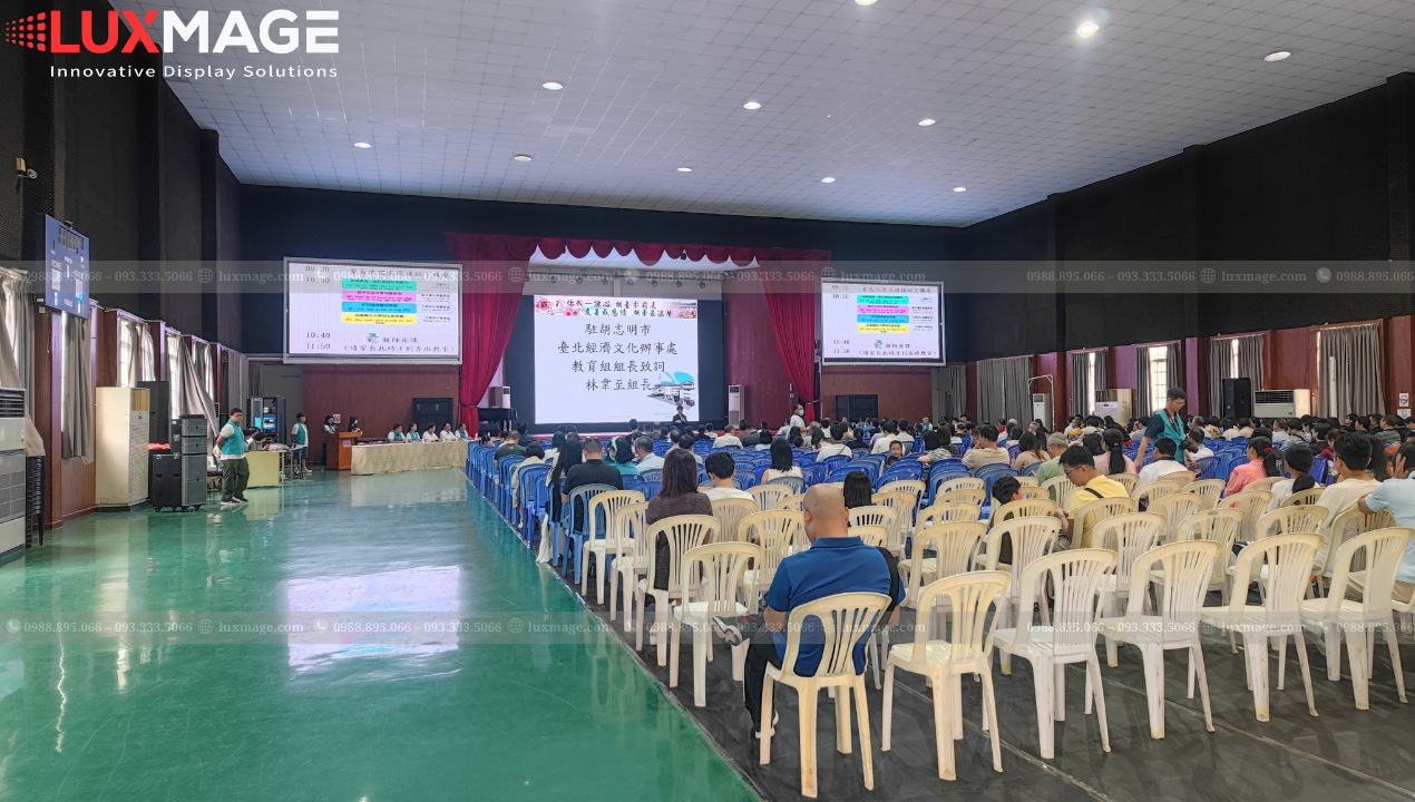 lắp đặt màn hình LED hội trường đạt chuẩn kỹ thuật và an toàn.