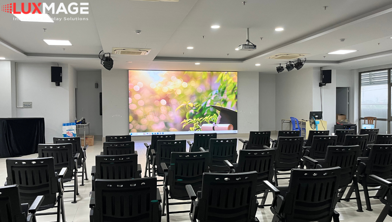 Màn hình LED hỗ trợ hội nghị trực tuyến, mang lại hình ảnh rõ nét