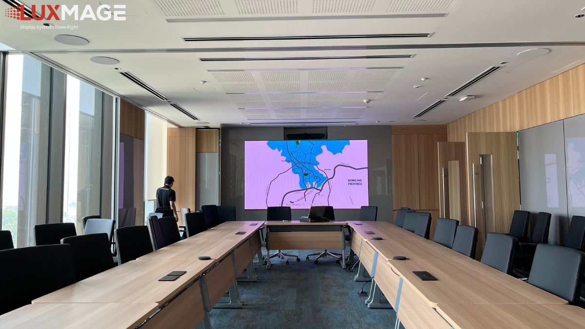 Màn hình LED phòng họp 2026 trở thành nền tảng hiển thị trung tâm trong hệ thống kỹ thuật số doanh nghiệp hiện đại.