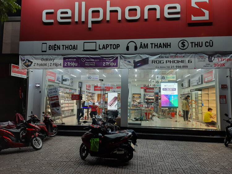 Màn hình LED bán lẻ Poster CellphoneS